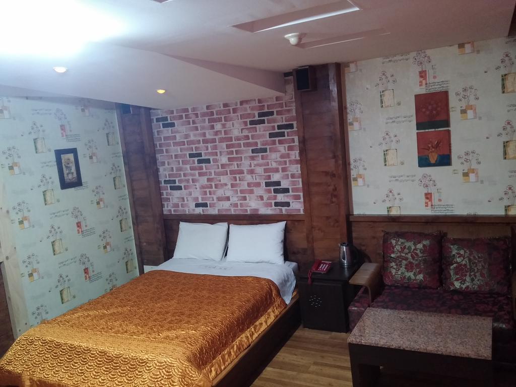 Cyber Motel Gunsan Buitenkant foto