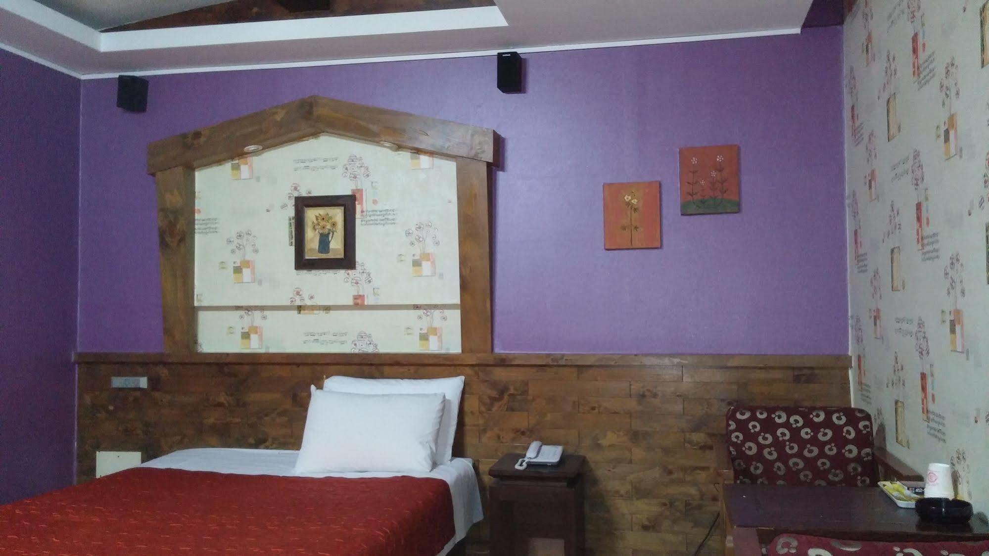 Cyber Motel Gunsan Buitenkant foto